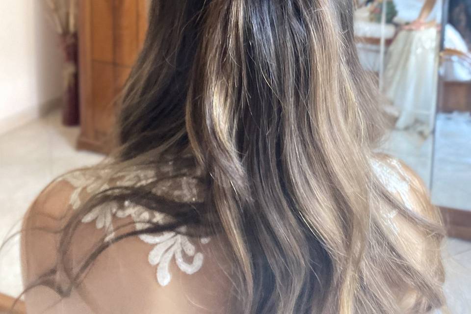 Wedding hairstylist