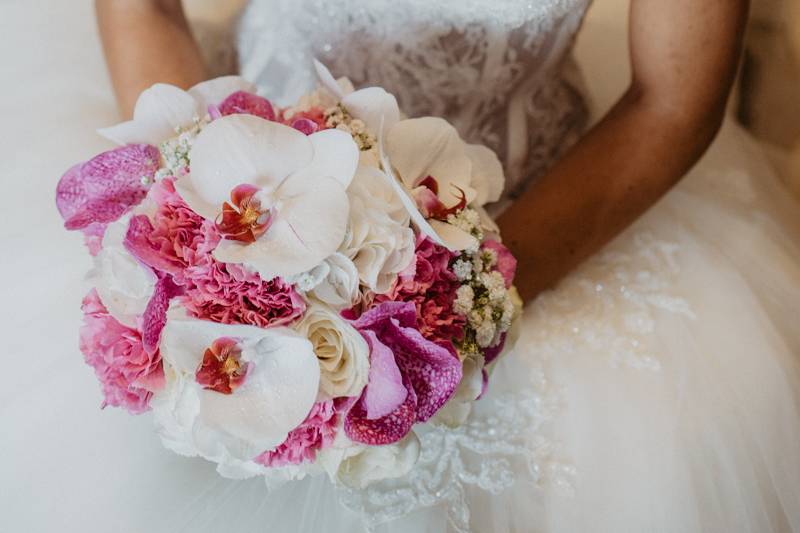 Sweet table in fucsia