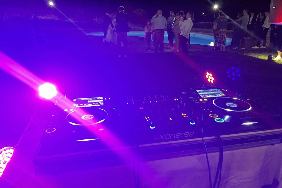 DJ per matrimoni specializzato
