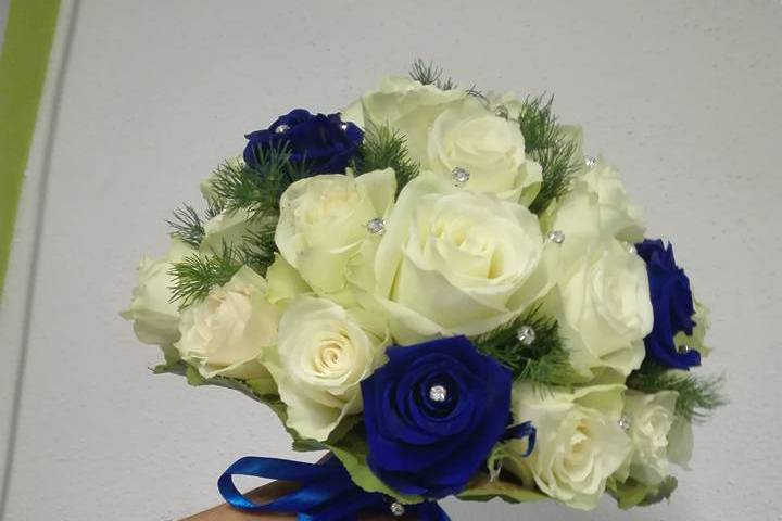 Bouquet da sposa in blu