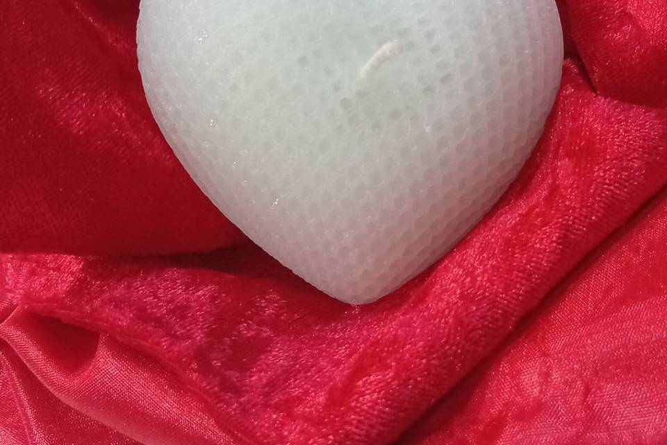 Candela a forma di cuore
