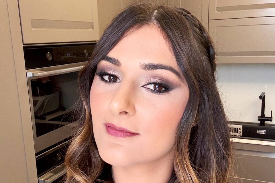 Rosanna Malla Make-up Artist