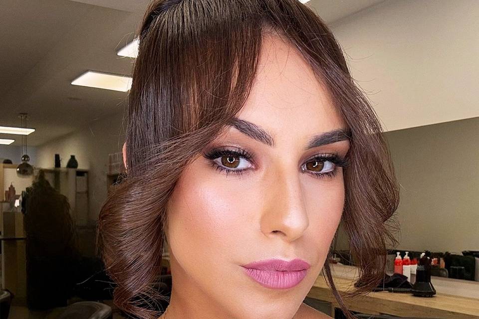 Rosanna Malla Make-up Artist