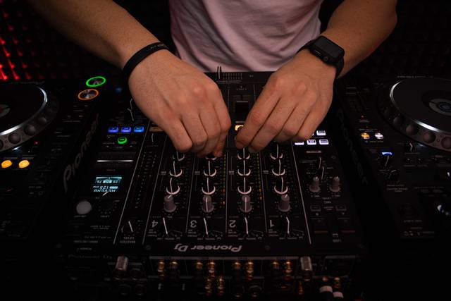 Dj set