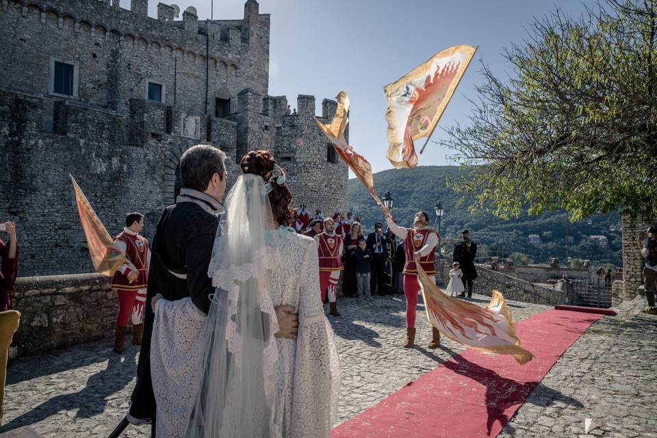 Sbandieratori al matrimonio