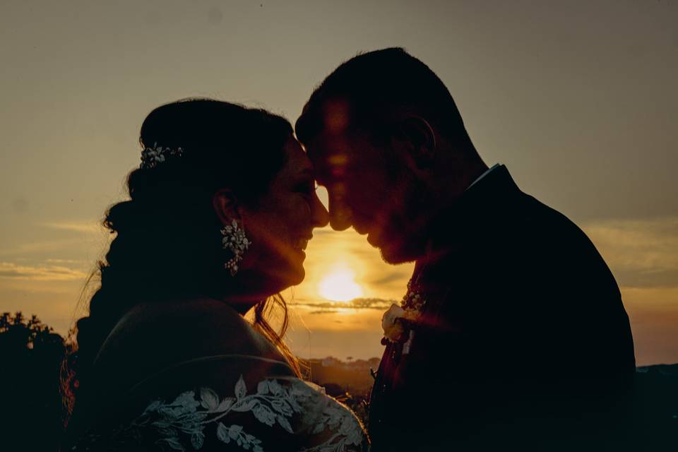 Fronte a fronte al tramonto