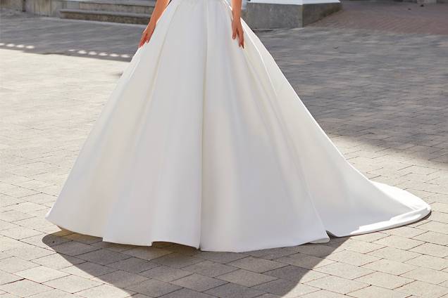 Studio Sposa Faye 2022