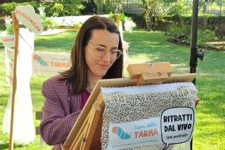 Tana della Tarma - Ritratti e caricature dal vivo