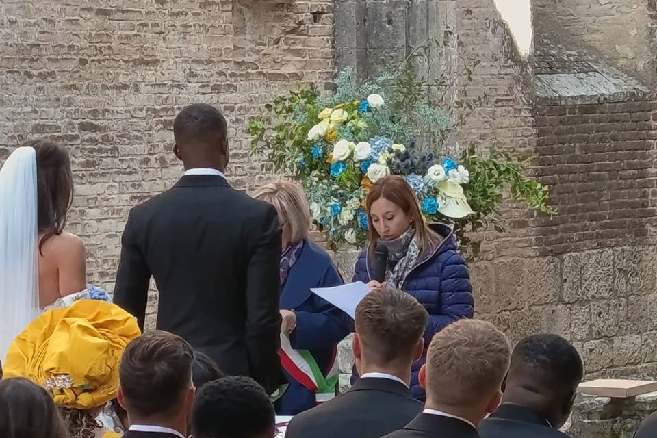 Wedding interpreter Tuscany