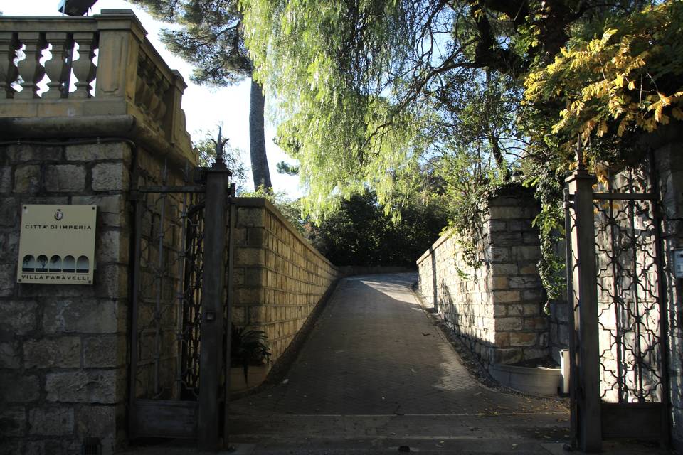 L'Ingresso