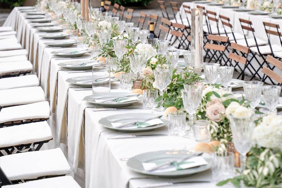 Table arrangement