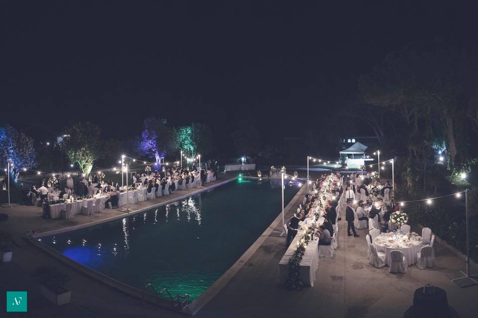 Wedding dinner pool