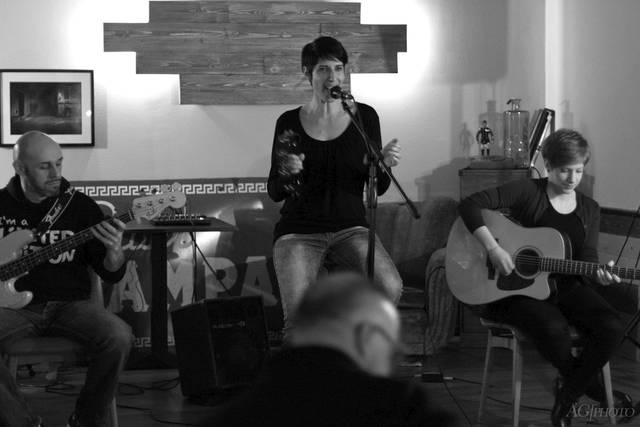 Time Machine acoustic trio