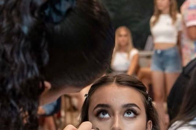 Elisa Zeneli Make-up