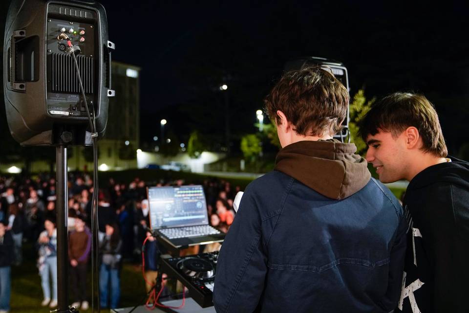 LB dj set