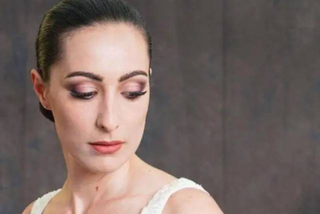 Sposa romantica tonalità rosa