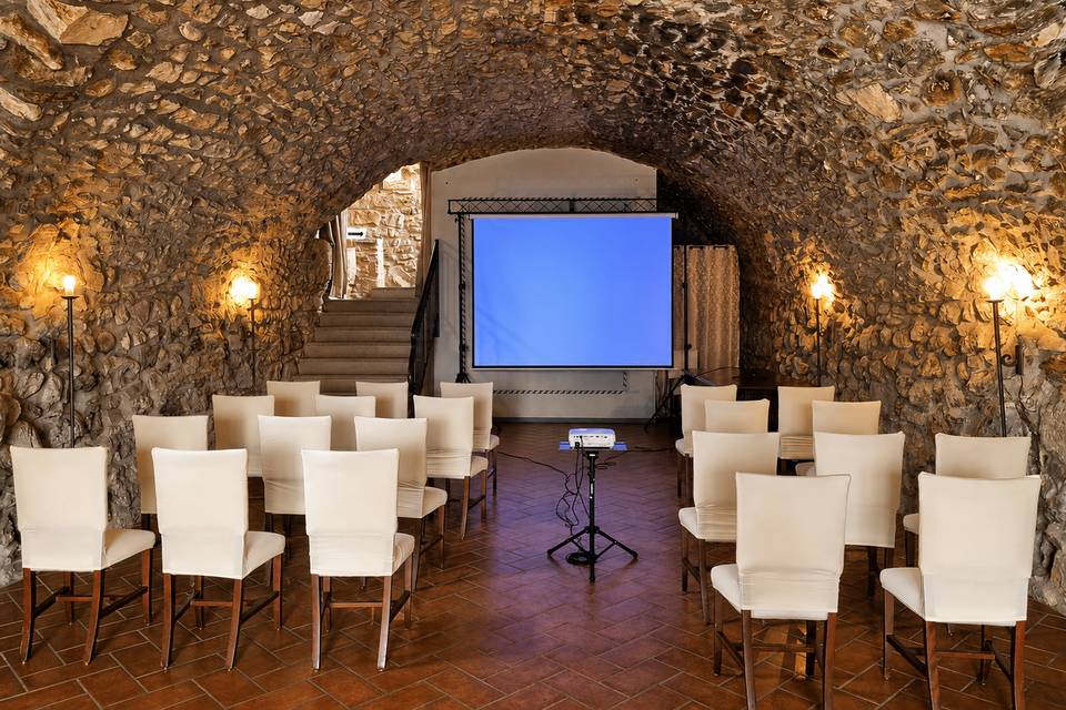 VIDEOPROIETTORE CON SCHERMO