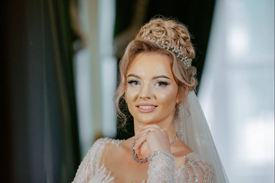 Sposa frontale