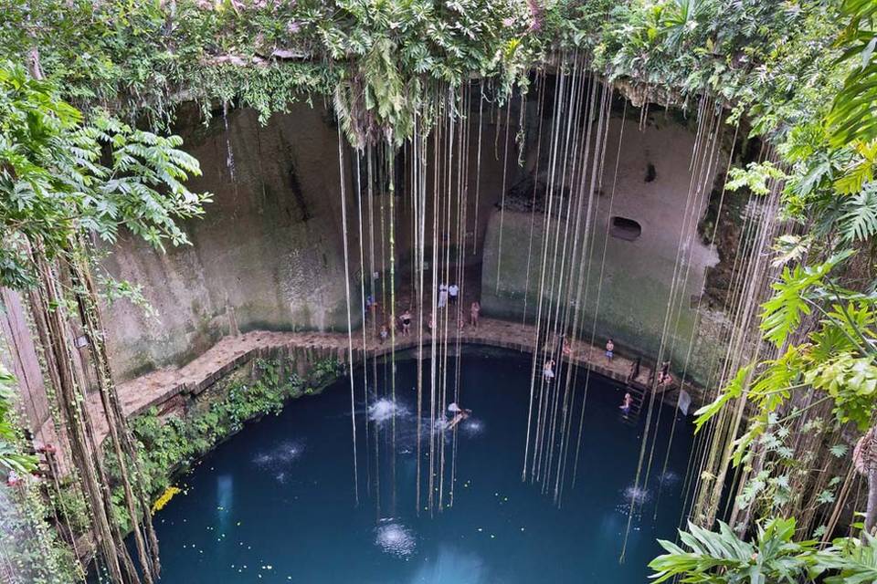 Cenote in Messico