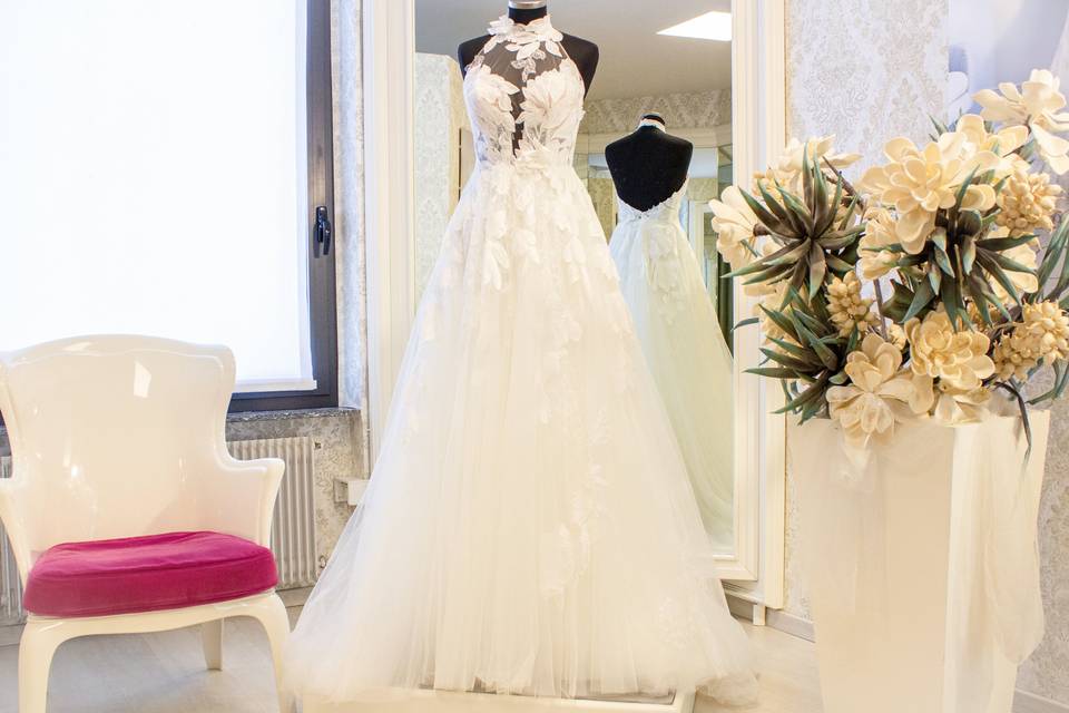 Abiti Bianchi Appesi