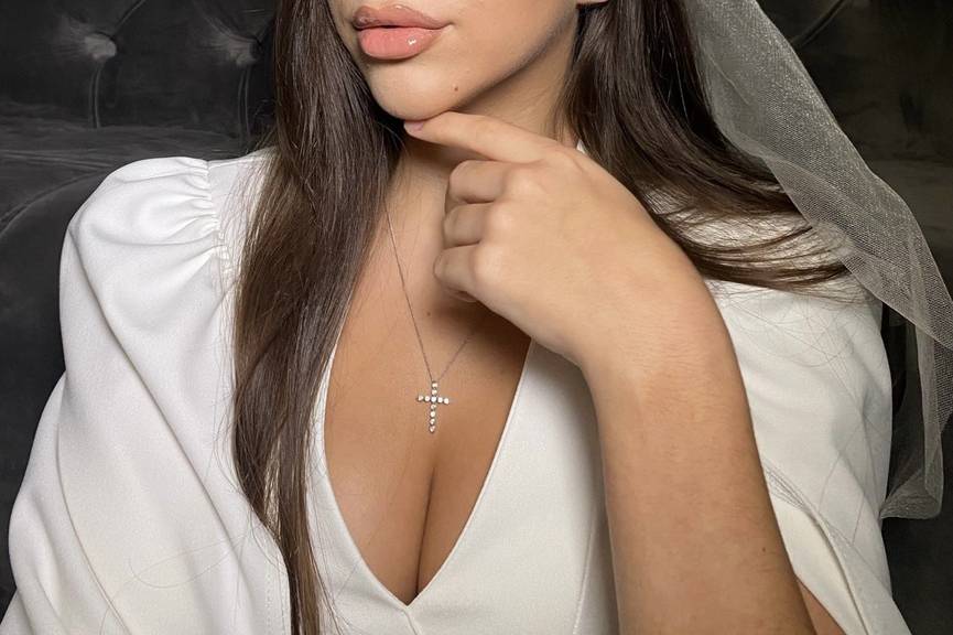 Bridal look