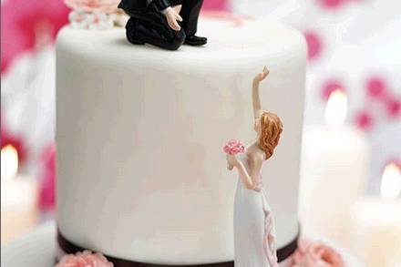 Cake topper