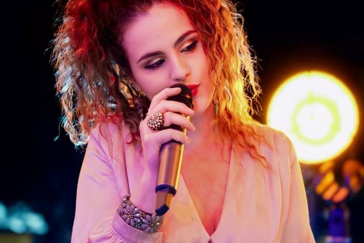 Singer