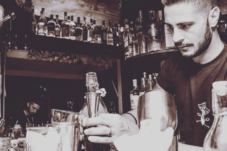 Barman qualificato