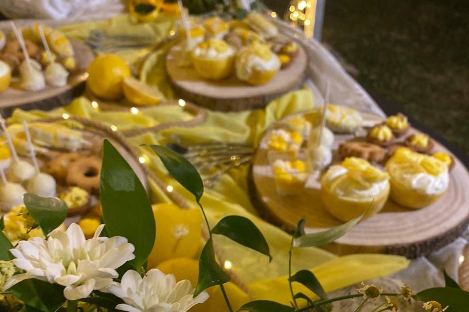 Sweet table