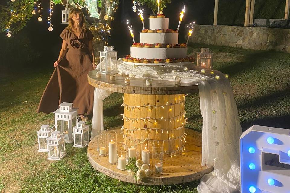 Tavolo taglio torta