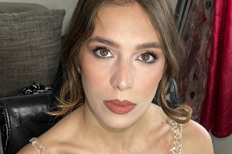 Timeless bridal