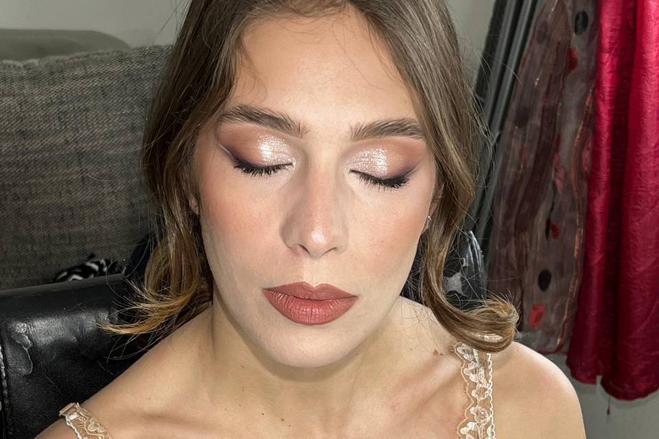 Timeless bridal