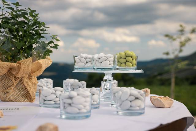 Confetti e colline