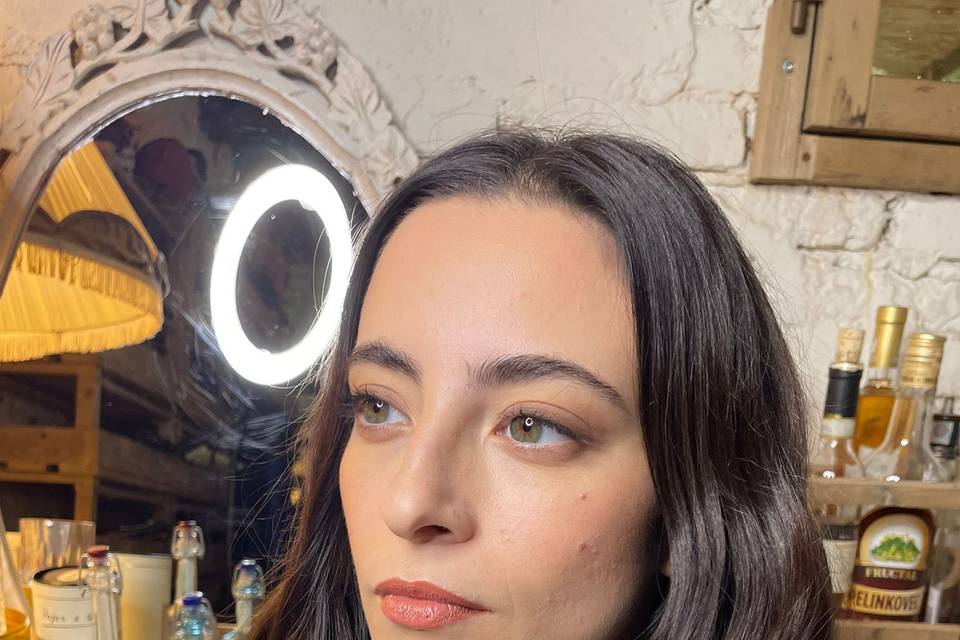 Lara Guerra Makeup