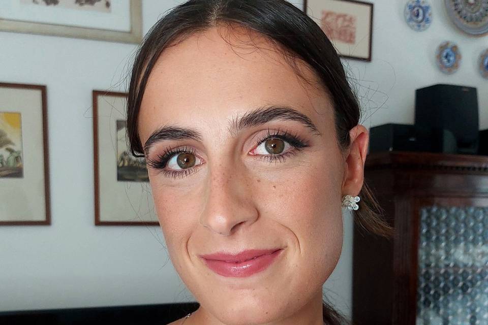 Makeup damigella