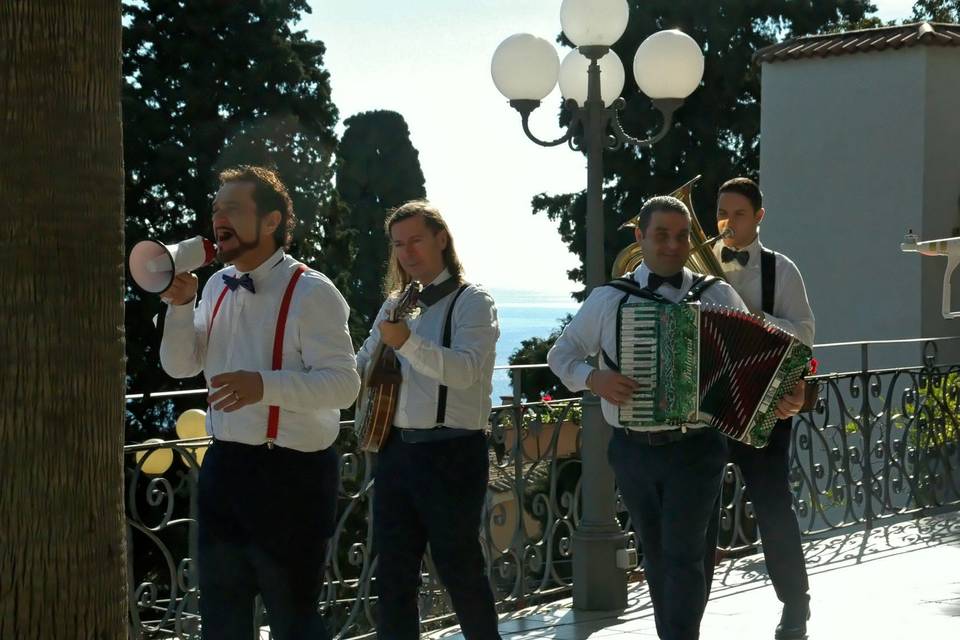 A Zonzo band