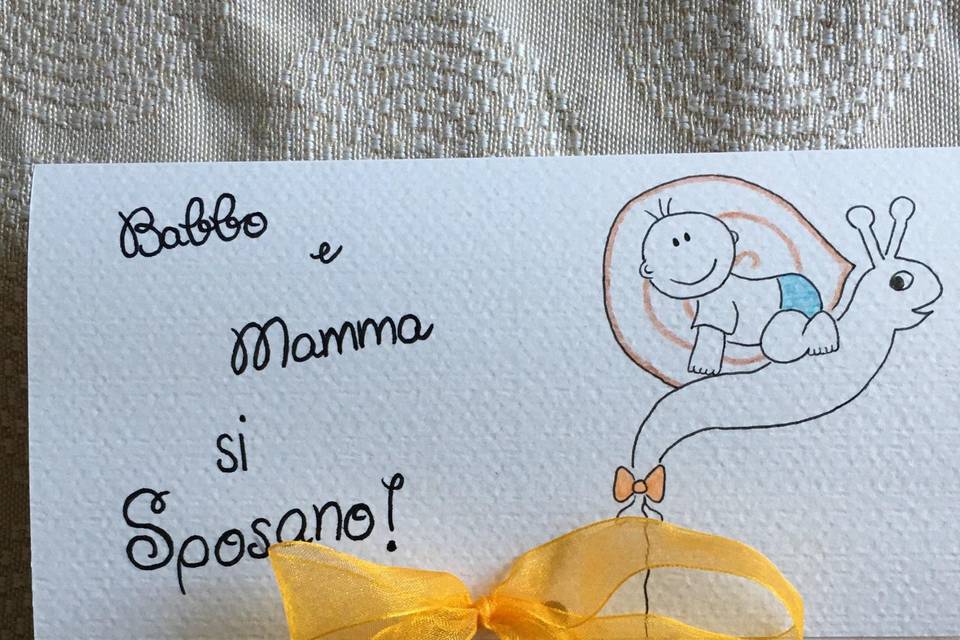 Il bimbo annuncia le nozze