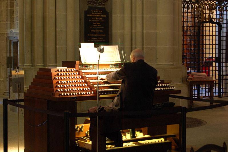 Valentino pianista classico