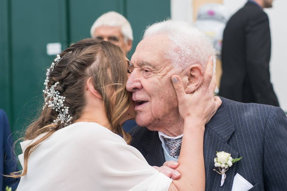 Sposa e nonno