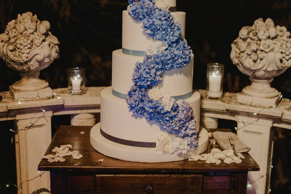 Wedding cake