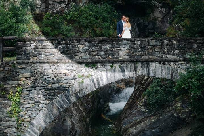 Cascate, pioggia, ponti..