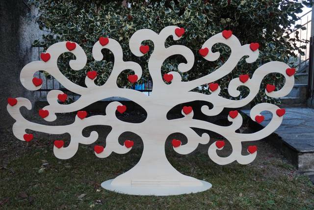 Albero sul Lago