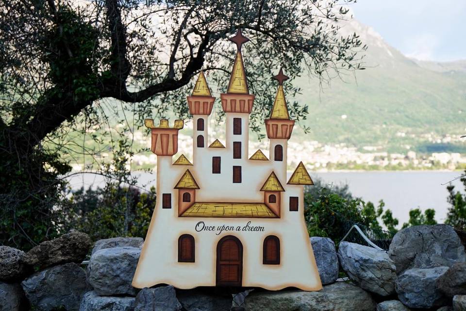 Albero sul Lago
