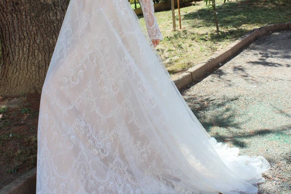 Abito da sposa con corpetto