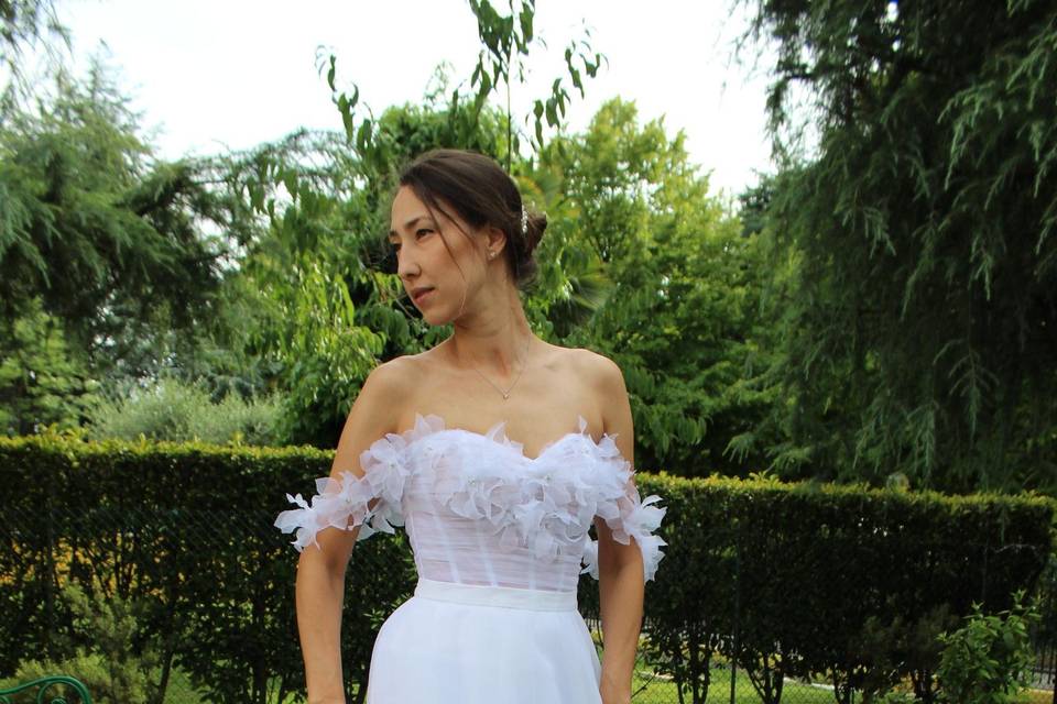 Abito da sposa con coda