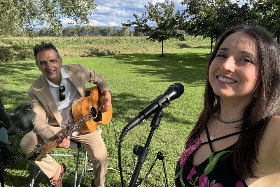 TwoMuch - Acoustic Duo