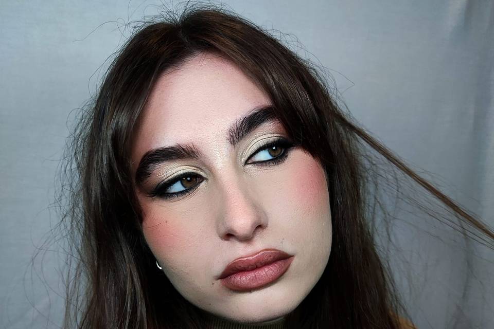 Makeup full glam da iorno