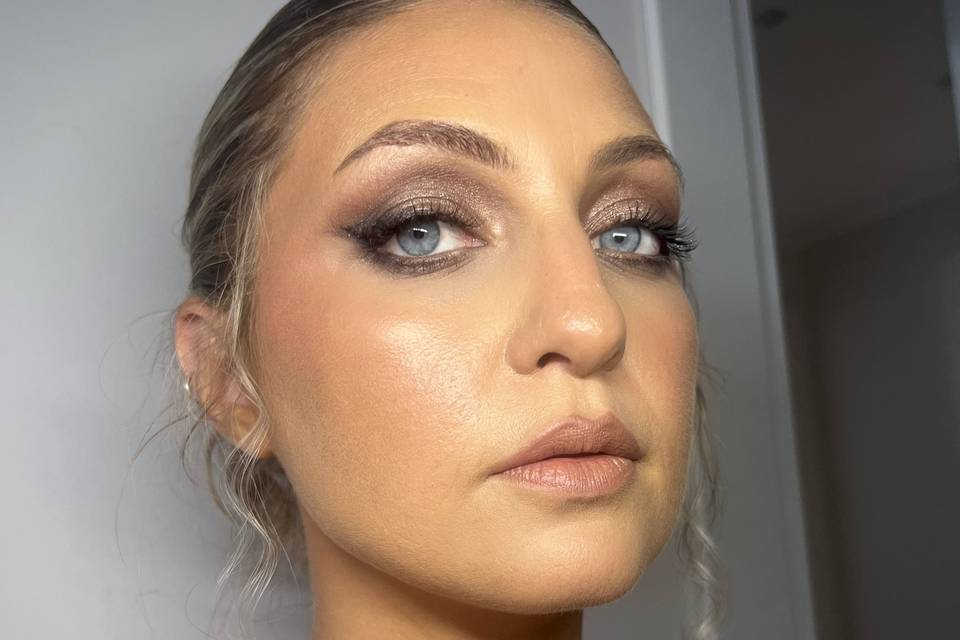 Smokey Eyes