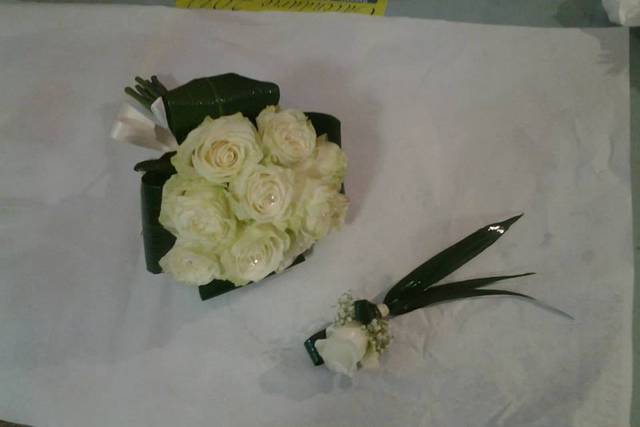 Bouquet e fiore all'occhiello