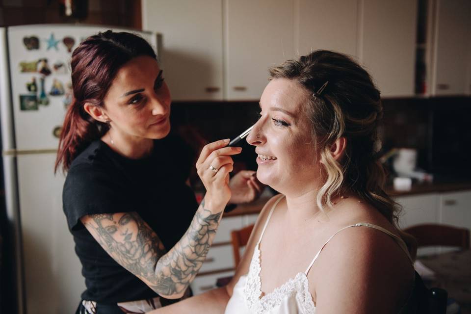 Bridal make up